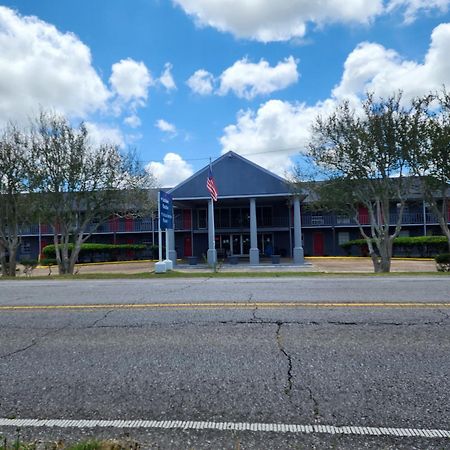 Red Carpet Inn - Houma Exterior photo